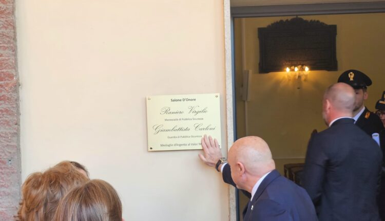 Siena: intitolato il Salone d’Onore della Caserma Piave della Questura alla memoria di Raniero VIRGILIO e Giambattista CARLONI.