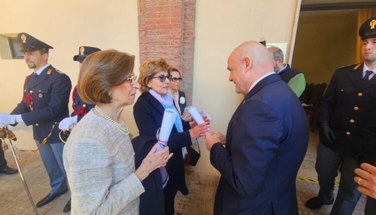 Siena: intitolato il Salone d’Onore della Caserma Piave della Questura alla memoria di Raniero VIRGILIO e Giambattista CARLONI.