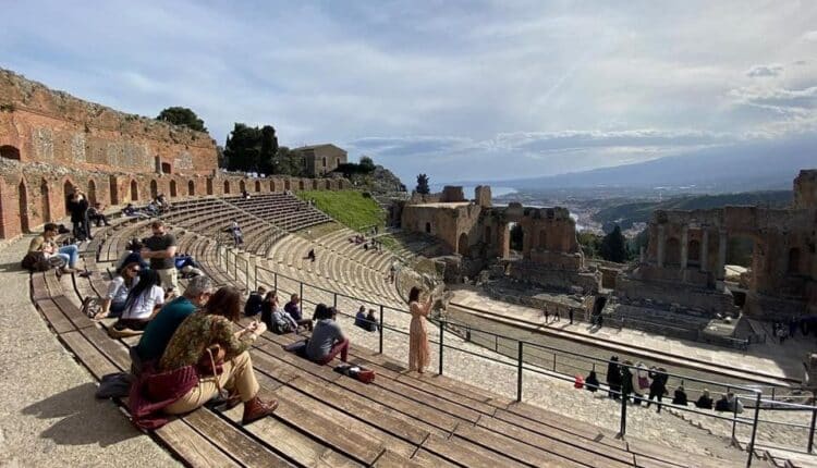 Beni culturali, pienone in Sicilia a Pasqua. Schifani e Scarpinato: «L'Isola si conferma destinazione di prim'ordine»