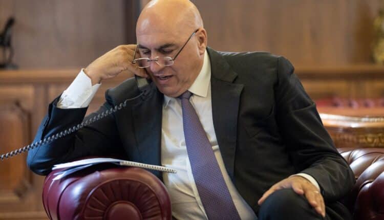 Roma. Difesa: colloquio telefonico tra il Ministro della Difesa Guido Crosetto e l'omologo francese Sebastién Lecornu