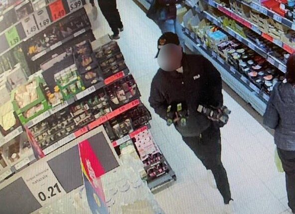 Taranto, evade dai domiciliari e commette una rapina: denunciato 37enne dalla Polizia di Stato