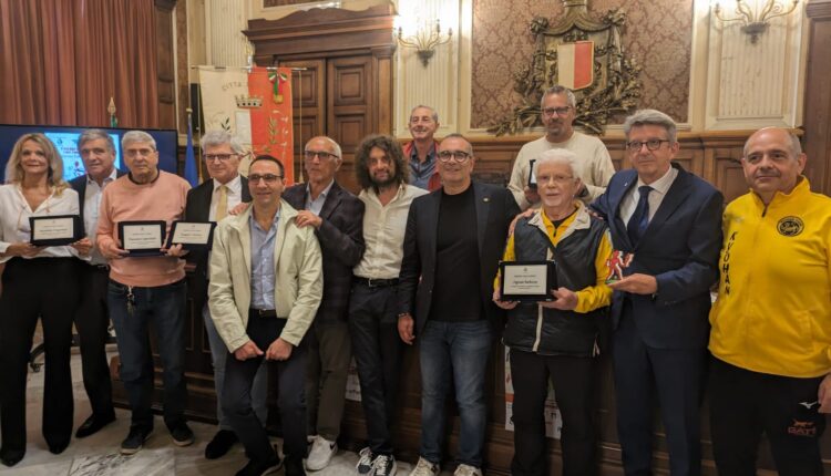 Bari celebra la sua storia sportiva attraverso una mostra nella sala dell'ex tesoreria comunale di Palazzo di città