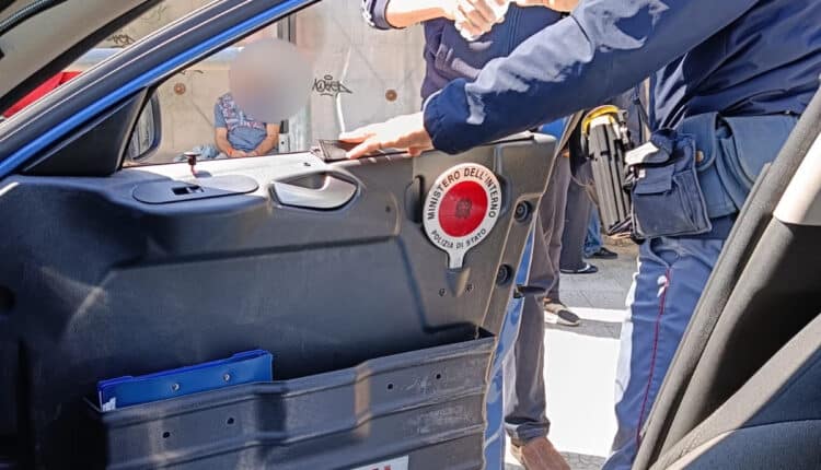 Taranto, chiede aiuto dopo essere stato dimesso dall'Ospedale di Martina Franca: gli agenti acquistano per lui il biglietto dell'autobus