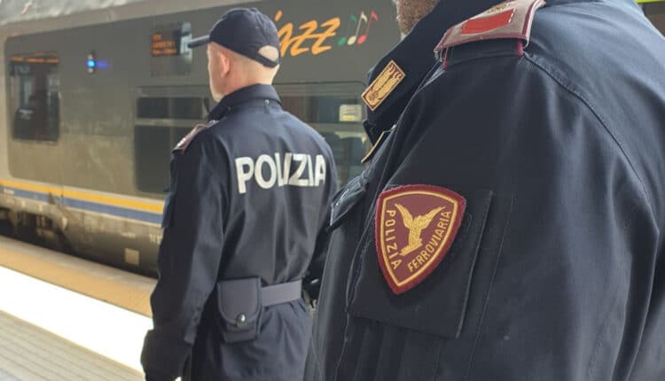 Ravenna: turista perde la comitiva, soccorso dalla Polizia di Stato