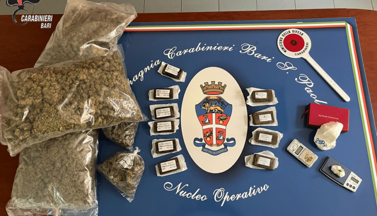 Bari: i Carabinieri scoprono un deposito di sostanze stupefacenti, arrestato un 24enne.