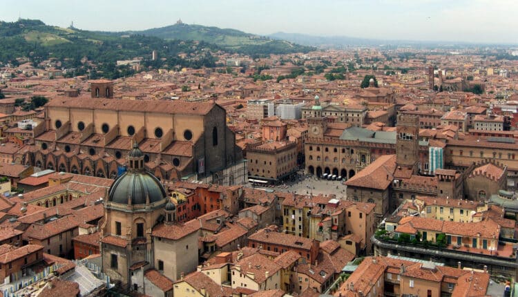 Emilia-Romagna finanzia con oltre 5,2 milioni di euro di fondi europei i servizi di accompagnamento al lavoro e di supporto alla carriera realizzati da Università, Conservatori e Accademie