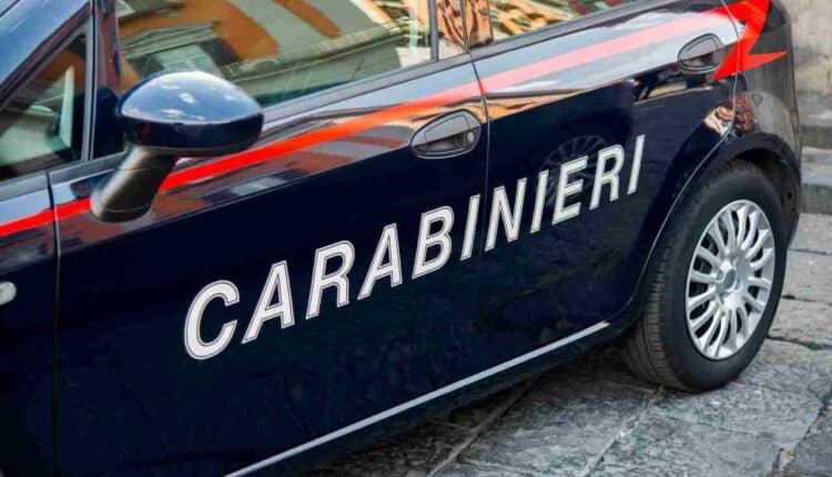 Adelfia (BA): sparano alla casa dell'ex fiamma della figlia, 2 arrestati