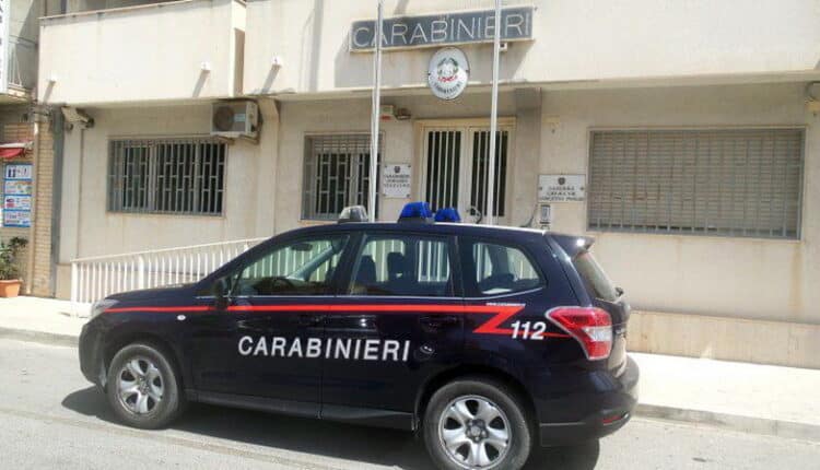 Punta Braccetto (RG): ripreso dalla videosorveglianza durante il furto, denunciato 33enne