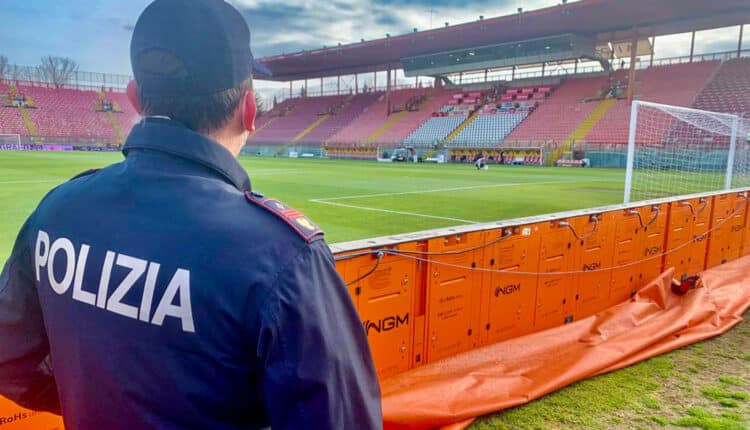 Cesena: il Questore emette 5 provvedimenti DASPO nei confronti di alcuni tifosi.