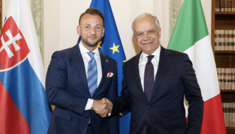 Contrasto alla criminalità organizzata, Piantedosi incontra al Viminale il suo omologo slovacco