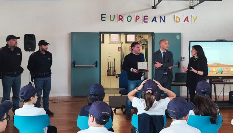 Isernia: il Questore incontra gli alunni che hanno partecipato al 172° Anniversario della fondazione della Polizia di Stato