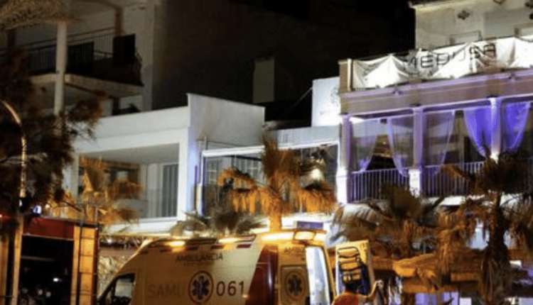 Crolla la terrazza di un ristorante a Maiorca 4 morti