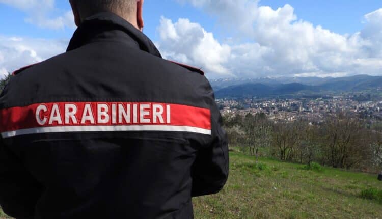 Città di Castello, immobilizzato con l'uso del "Taser" dopo aver ferito un uomo: arrestato 63enne