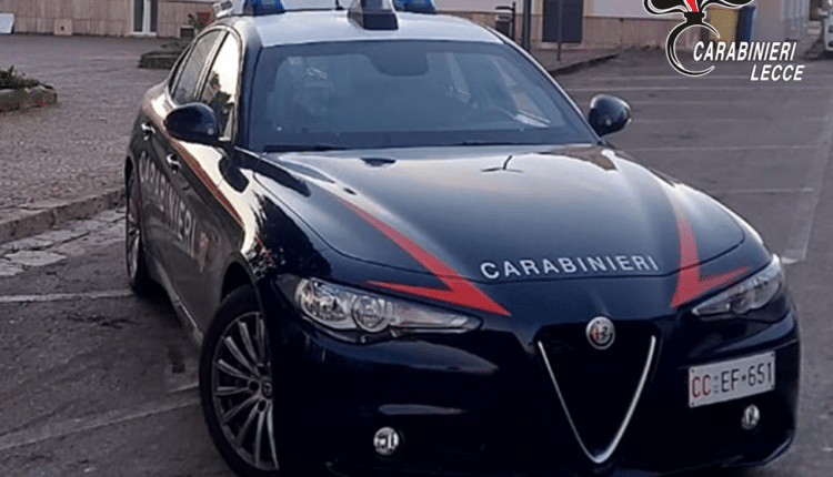 Lecce, aggredisce Pubblico Ufficiale dopo una violenta lite con la madre e la nonna: arrestato dai Carabinieri
