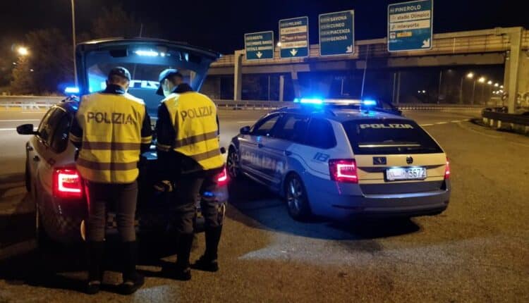 Torino, furti su autovetture: un arresto e denunciati tre minorenni