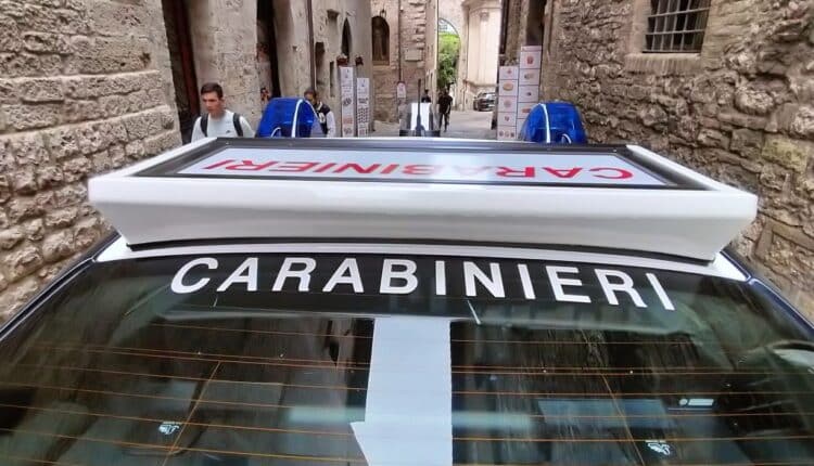 Perugia: tenta di aggredire la parte offesa in tribunale 55enne arrestato