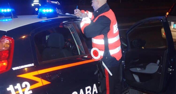 Lacchiarella, perseguitava l'ex compagna incinta minacciandola di morte: arrestato 44enne dai Carabinieri