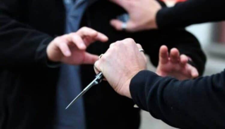 Milano: rapine con coltello per ferire le vittime, la Polizia di Stato ferma 17enne.