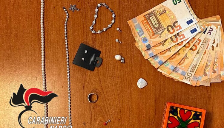 Napoli: truffe al Vomero, Carabinieri arrestano giovane truffatore esperto.