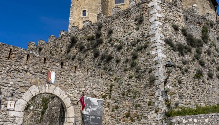 Nespolo: i Carabinieri arrestano un uomo in esecuzione di un mandato di arresto europeo.