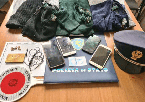 Belluno: in 3 beccati a copiare al test della patente B