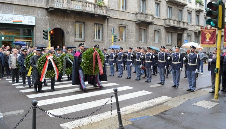 Milano: commemorati il commissario Calabresi e le vittime della strage di via Fatebenefratelli