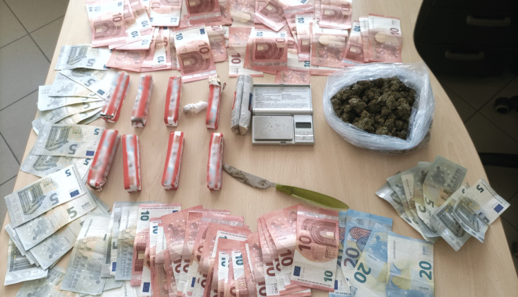 Roma: lotta allo spaccio di droga nella capitale, la Polizia di Stato ha arrestato 4 persone.