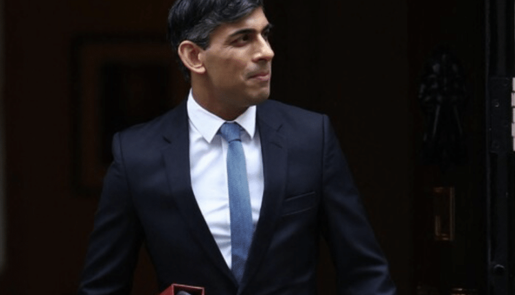 Sunak convoca elezioni anticipate per il 4 luglio