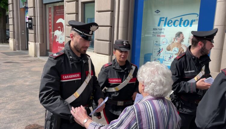 Napoli: arrestate 17 membri di un sodalizio criminale dedito alla truffe