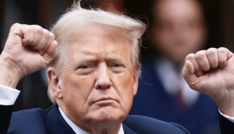 Trump Viviamo in uno stato fascista. Processo orchestrato da Biden