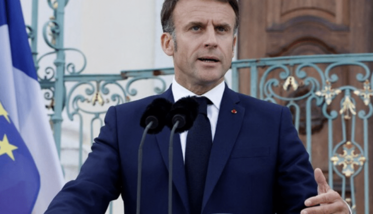 Ucraina, Macron Kiev deve essere autorizzata a colpire la Russia