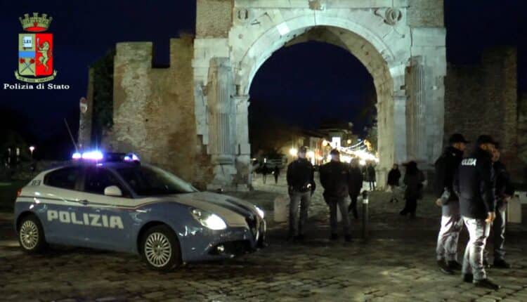 Rimini: la Polizia intensifica i controlli, arrestato un cittadino straniero