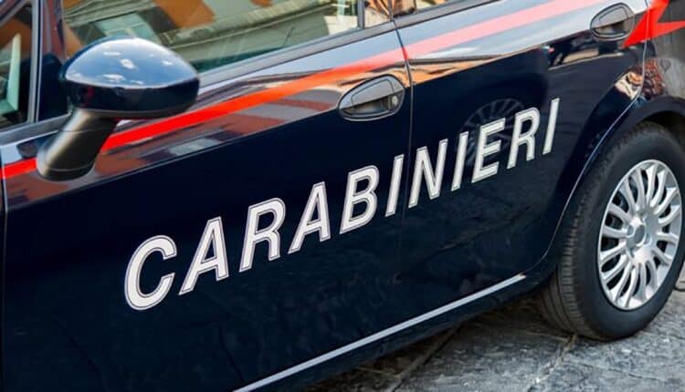 Oppido Lucano, i Carabinieri sventano un furto di rame e recuperano un furgone rubato
