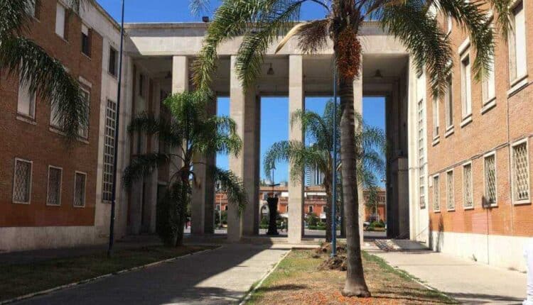 Latina, lite tra senza tetto in pieno centro: denunciato un cittadino di nazionalità tunisina per resistenza a Pubblico Ufficiale