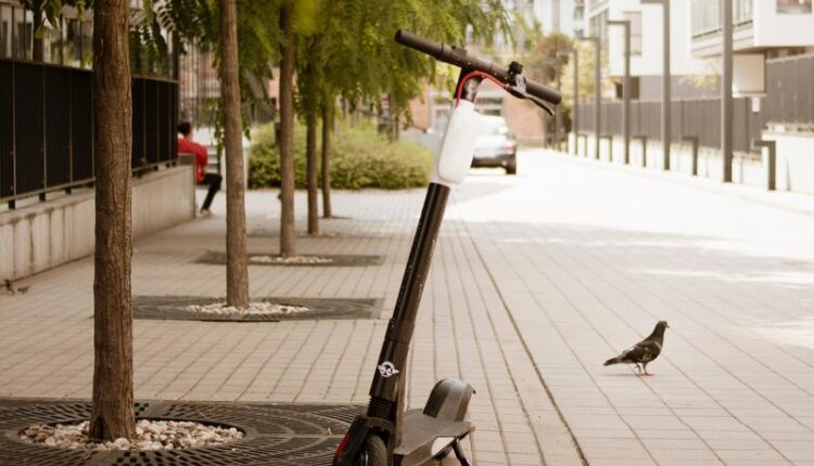 Verona, studenti e istituzioni insieme per un uso consapevole dei monopattini elettrici