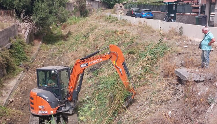 Catania, il Comune avvia per la prima volta i lavori di prevenzione incendi in 96 siti
