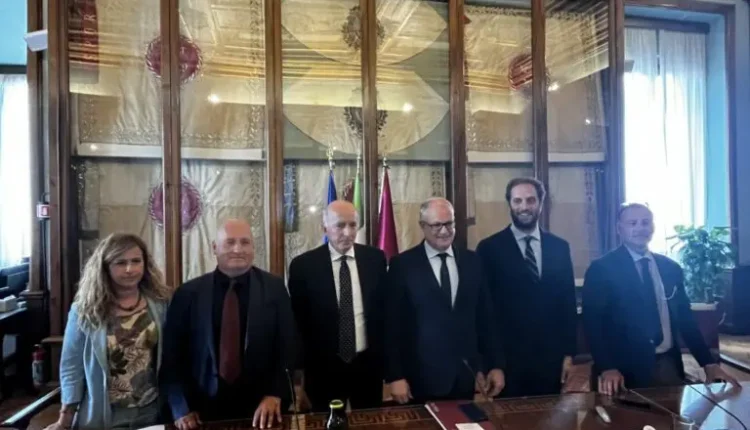 Accordo tra Roma Capitale e Fondazione Roma a sostegno dell'affitto per oltre 1000 famiglie numerose.