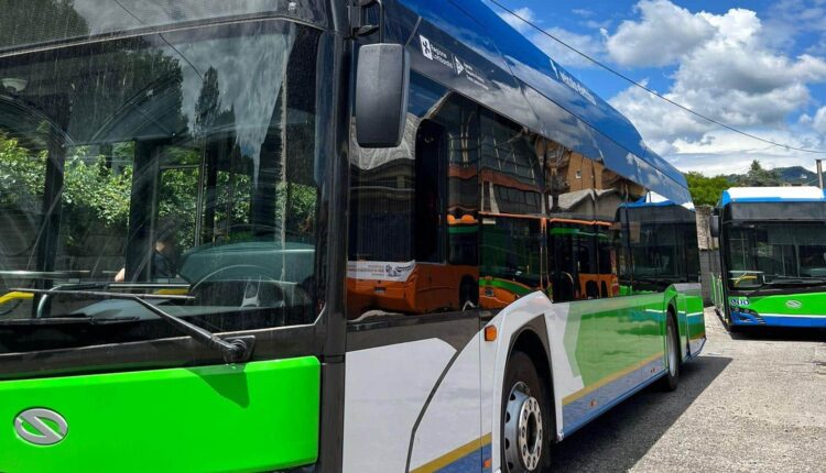 Arrivati a Varese i primi due bus elettrici dei nove acquistati dal Comune grazie ai fondi PNRR.