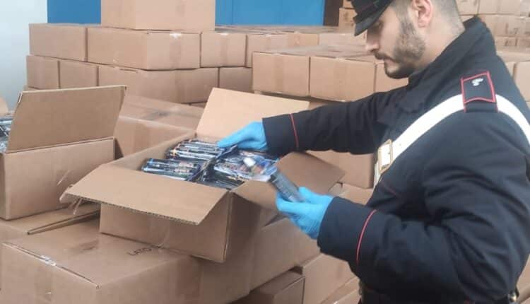 Calvi Risorta: Carabinieri intervenuti per incendio trovano una Santabarbara, sequestrati 360.000 petardi.