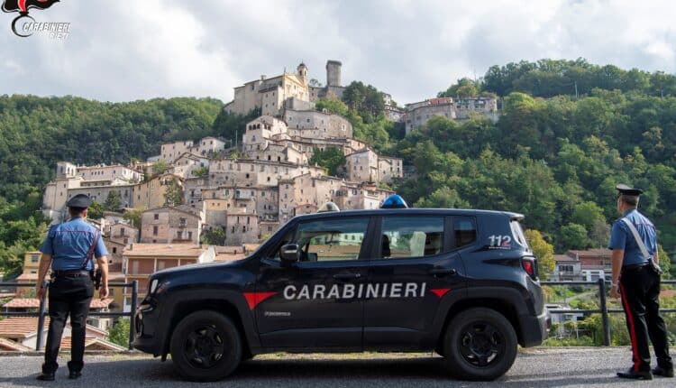 Cantalice: i Carabinieri denunciano un 65enne romano per il furto di un cucciolo di labrador.