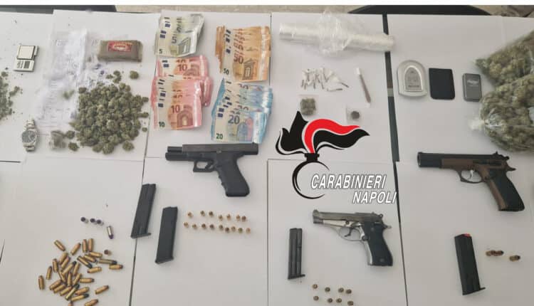 Casoria: perquisizioni dei Carabinieri, tre persone arrestate.