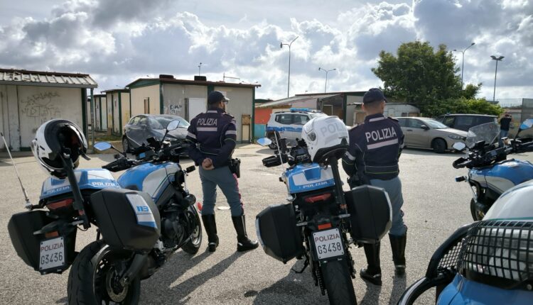 Castel Romano: operazione interforze Polizia Locale, Polizia di Stato, Carabinieri e Guardia di Finanza, fermate 11 persone e sequestrati 6 veicoli.