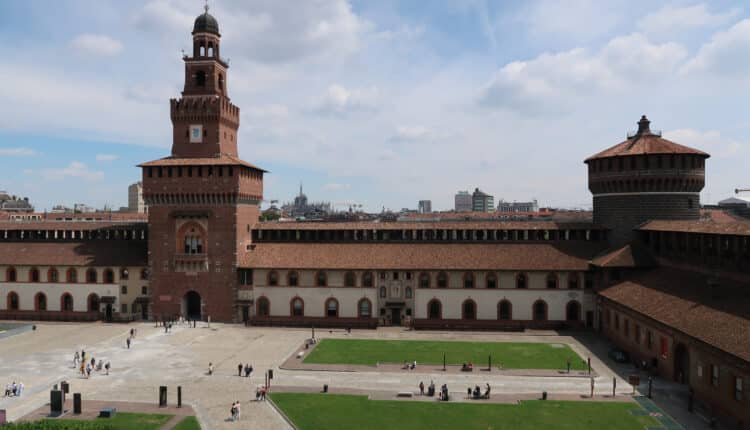 Milano, al Castello Sforzesco da oggi si potrà salire sulle Merlate Panoramiche