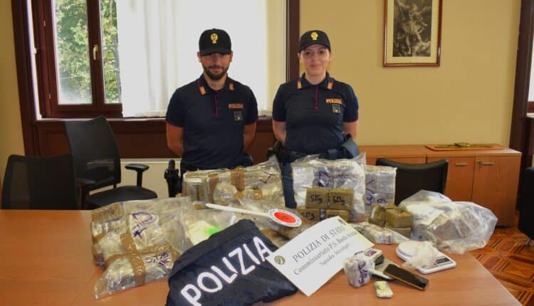 Busto Arsizio, sconfitti due gruppi di trafficanti e spacciatori di droga: 11 arrestati