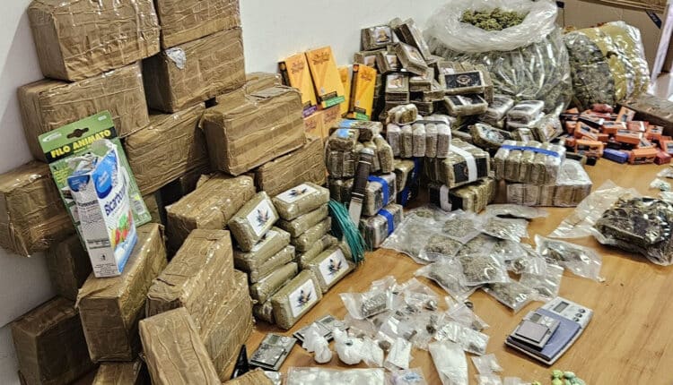 Roma, sequestrati oltre 40 kg di droga: arrestati una 32enne e un 37enne