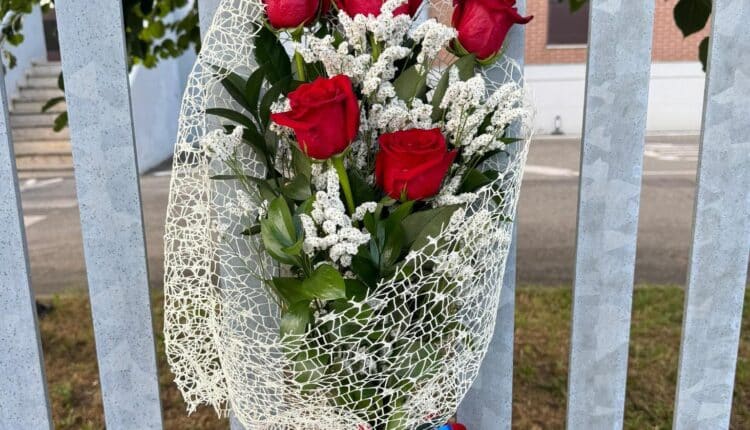 Modena, in caserma con il cadavere della moglie uccisa nel furgone il marito per cinque ore davanti al giudice