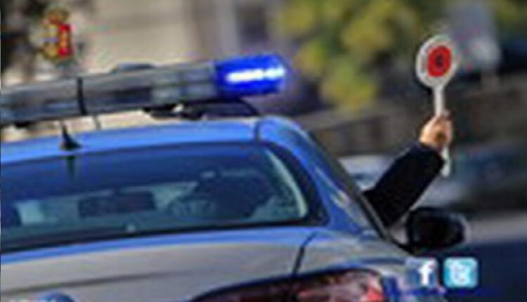 Napoli: presi i rapinatori del colpo da 450mila euro, sono padre e figlio.