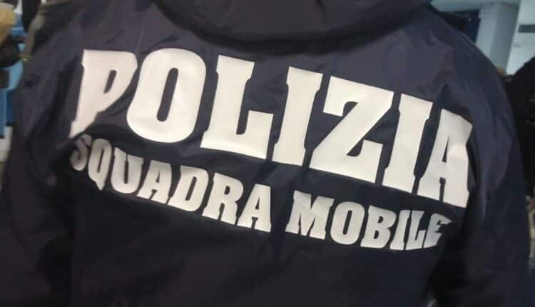 Novara: arresto per maltrattamenti in famiglia, lesioni aggravate e divieto di avvicinamento per minaccia aggravata.