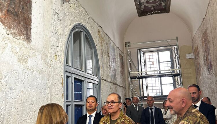 Palermo: restaurati gli affreschi della Caserma Ruggero Settimo e la "Cavallerizza" di Palazzo dei Normanni. 