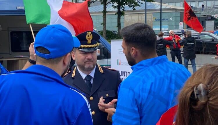 Roma, la Polizia Italiana agli Europei 2024 in Germania con l'ufficio mobile